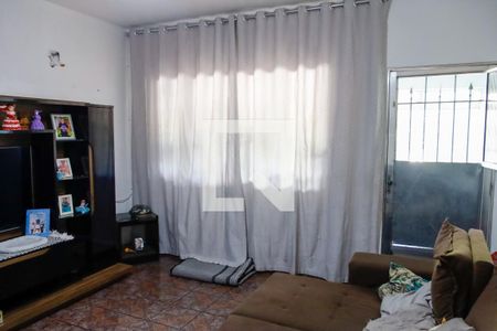 sala de casa à venda com 8 quartos, 329m² em Umuarama, Osasco