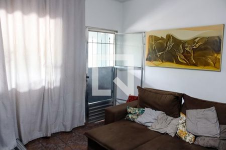 sala de casa à venda com 8 quartos, 329m² em Umuarama, Osasco