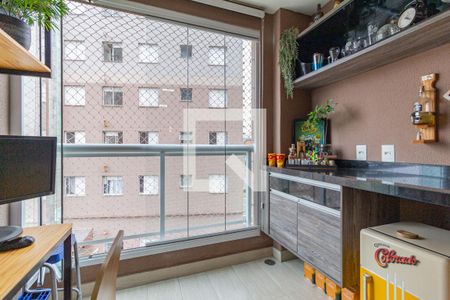 Sacada de apartamento para alugar com 2 quartos, 49m² em Jardim Roberto, Osasco