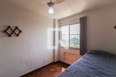 Quarto 2 de apartamento para alugar com 2 quartos, 58m² em Barra da Tijuca, Rio de Janeiro
