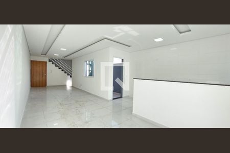 Sala de casa para alugar com 3 quartos, 163m² em Vila Curuçá, Santo André