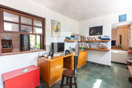 Sala  de casa à venda com 3 quartos, 300m² em Conceição, Osasco