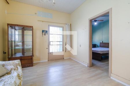 Sala de casa à venda com 4 quartos, 150m² em Teresópolis, Porto Alegre
