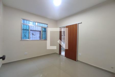 Suite 1 de casa à venda com 2 quartos, 70m² em Taquara, Rio de Janeiro