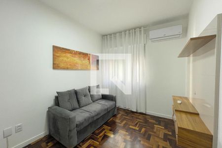 Sala de apartamento para alugar com 1 quarto, 31m² em Petrópolis, Porto Alegre