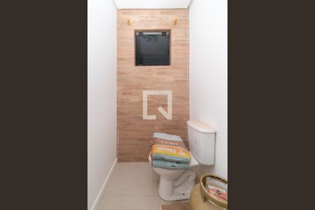 Lavabo de casa à venda com 2 quartos, 77m² em Guarujá, Porto Alegre