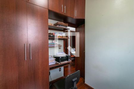 Quarto de apartamento à venda com 3 quartos, 80m² em Nova Granada, Belo Horizonte