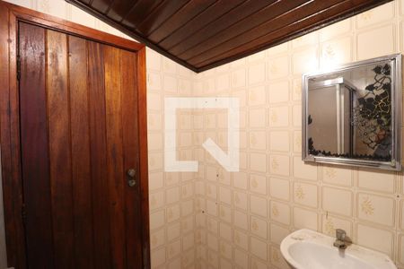 Banheiro de casa à venda com 1 quarto, 100m² em Luz, São Paulo
