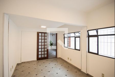 Sala de Jantar de casa para alugar com 3 quartos, 220m² em Vila Clementino, São Paulo