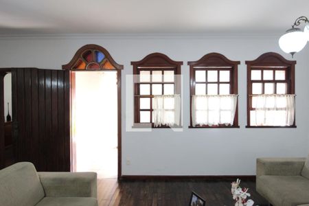 Sala de Estar de casa para alugar com 4 quartos, 326m² em Castelo, Belo Horizonte