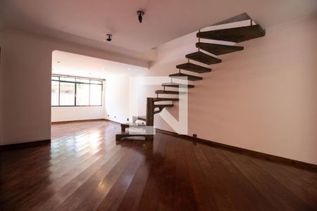 Sala  de casa à venda com 3 quartos, 400m² em Vila Mariana, São Paulo