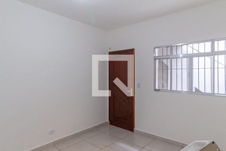 Quarto de casa para alugar com 1 quarto, 80m² em São Pedro, Osasco
