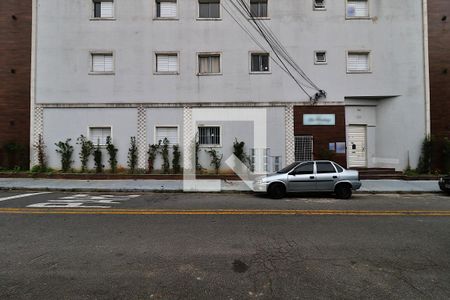 Fachada de kitnet/studio para alugar com 0 quarto, 15m² em Vila Curuca, Santo André