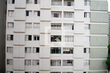 Vista da Sala de apartamento para alugar com 4 quartos, 145m² em Pinheiros, São Paulo