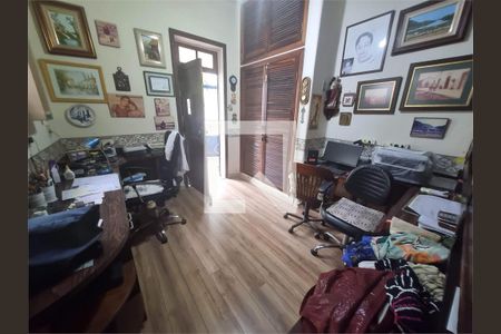 Casa à venda com 4 quartos, 213m² em Andaraí, Rio de Janeiro