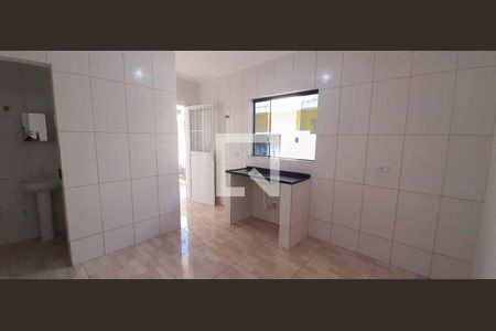 Cozinha de casa para alugar com 1 quarto, 35m² em Jaguaribe, Osasco