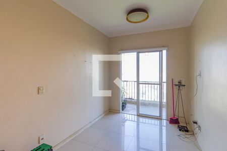 Sala de apartamento para alugar com 2 quartos, 56m² em Umuarama, Osasco