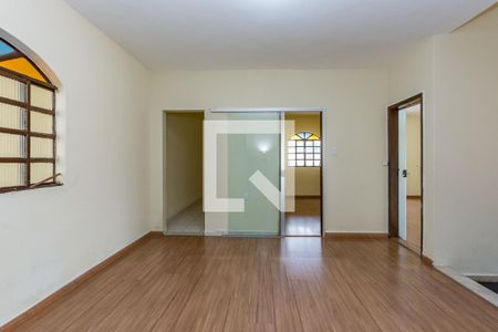Sala 2 de casa para alugar com 3 quartos, 200m² em Palmeiras, Belo Horizonte
