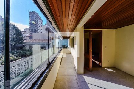 Sacada da Sala de apartamento para alugar com 3 quartos, 130m² em Bela Vista, Porto Alegre