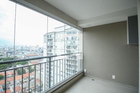 Sacada de apartamento para alugar com 3 quartos, 69m² em Pari, São Paulo