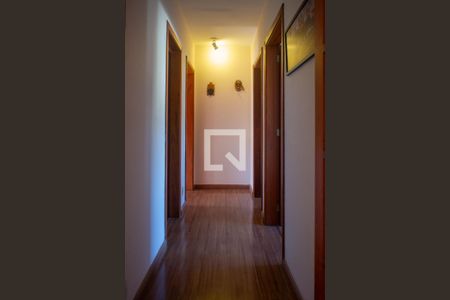 Corredor  de apartamento para alugar com 3 quartos, 150m² em Cascata, Porto Alegre