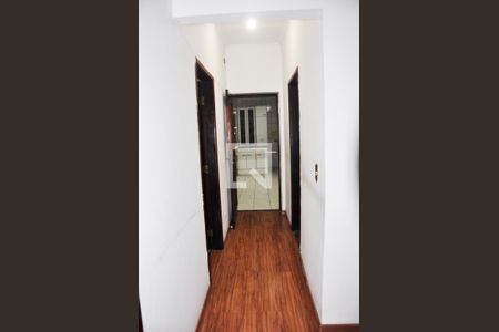 Corredor Interno de casa para alugar com 2 quartos, 160m² em Água Fria, São Paulo