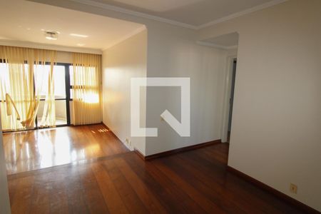 Sala de estar e jantar de apartamento para alugar com 2 quartos, 96m² em Bosque, Campinas