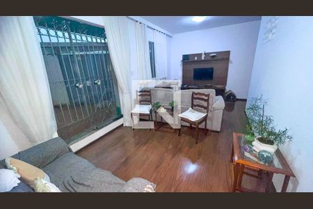 Sala  de apartamento à venda com 3 quartos, 120m² em Floresta, Belo Horizonte