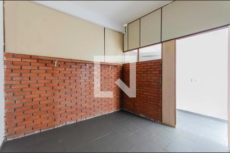 Quarto de casa para alugar com 1 quarto, 140m² em Cambuci, São Paulo