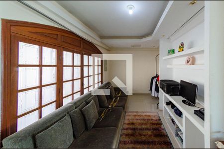 Sala de casa à venda com 4 quartos, 370m² em Santa Lúcia, Belo Horizonte