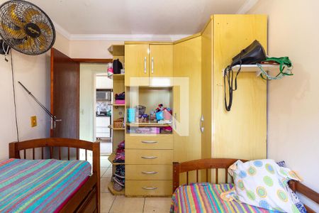 Quarto de apartamento para alugar com 3 quartos, 57m² em Cidade das Flores, Osasco