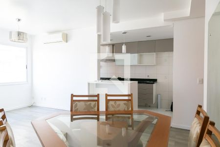 Sala de apartamento para alugar com 3 quartos, 72m² em Medianeira, Porto Alegre