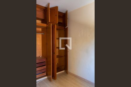 QUARTO 1 de apartamento para alugar com 3 quartos, 125m² em Cambuí, Campinas
