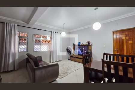Sala de casa à venda com 3 quartos, 160m² em Vila Boa Vista, Barueri