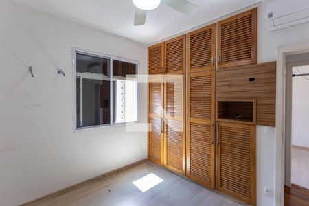 Quarto 2 de apartamento para alugar com 2 quartos, 74m² em Funcionários, Belo Horizonte