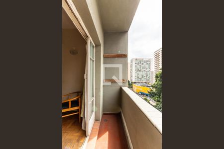 Varanda de apartamento à venda com 1 quarto, 77m² em Santa Cecilia, São Paulo