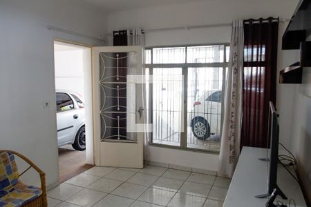 sala de casa para alugar com 1 quarto, 47m² em Ayrosa, Osasco