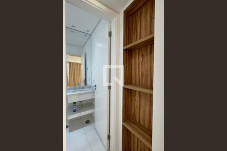 Lavabo de apartamento à venda com 1 quarto, 53m² em Tamboré, Barueri