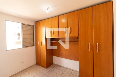 Quarto 01 de apartamento à venda com 2 quartos, 45m² em Vila Pompéia, Campinas