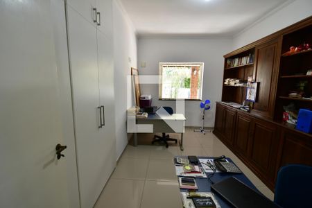 Quarto 1 de casa para alugar com 4 quartos, 500m² em Chácara Primavera, Campinas