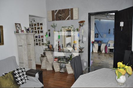 Sala  de casa à venda com 5 quartos, 200m² em Lins de Vasconcelos, Rio de Janeiro