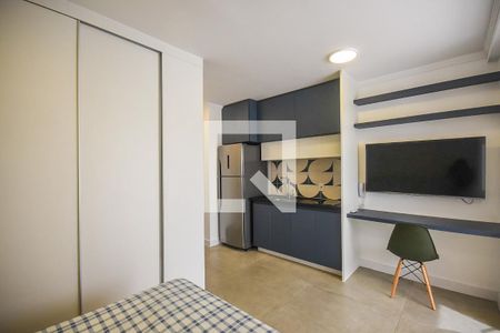 Quarto de kitnet/studio para alugar com 1 quarto, 27m² em Vila Andrade, São Paulo