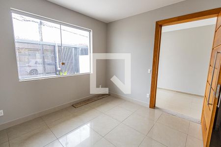 Sala 1  de casa para alugar com 2 quartos, 245m² em Alípio de Melo, Belo Horizonte