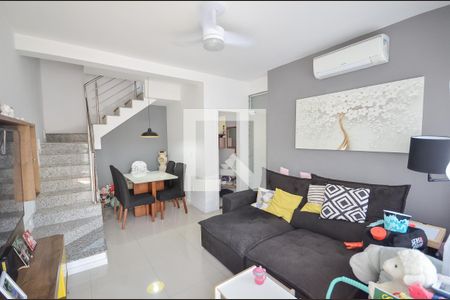 Sala de apartamento à venda com 2 quartos, 69m² em São Francisco Xavier, Rio de Janeiro
