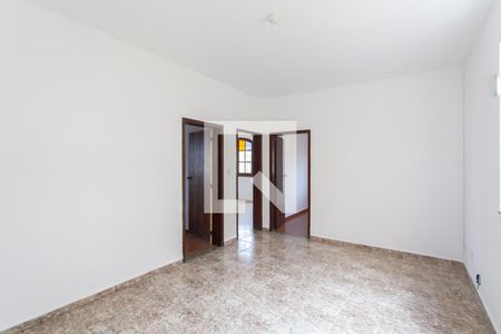 Sala 2 de casa à venda com 3 quartos, 360m² em São João Batista, Belo Horizonte
