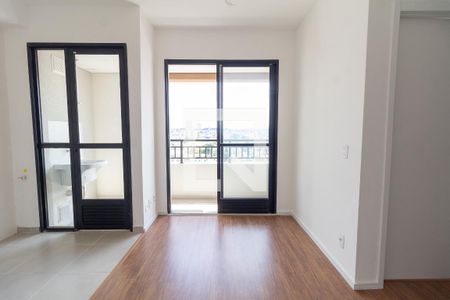 Apartamento para alugar com 2 quartos, 37m² em Km 18, Osasco