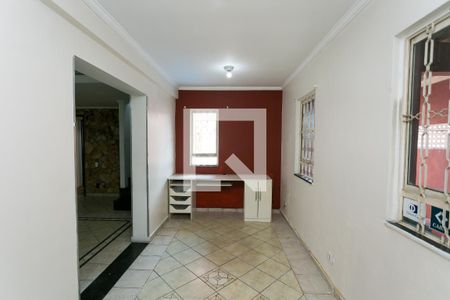 Sala 1 de casa para alugar com 5 quartos, 350m² em Jardim Taboão, São Paulo