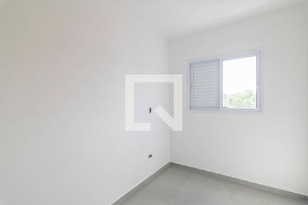 Quarto 2 de apartamento para alugar com 2 quartos, 44m² em Jardim Alvorada, Santo André