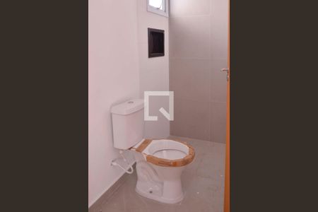 Banheiro de apartamento para alugar com 2 quartos, 44m² em Jardim Alvorada, Santo André