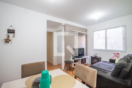 Sala de apartamento para alugar com 2 quartos, 44m² em Santa Maria, Osasco